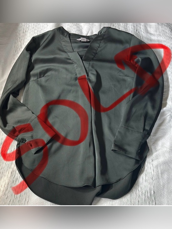 H&M Tops - 💥 H&M Blouse